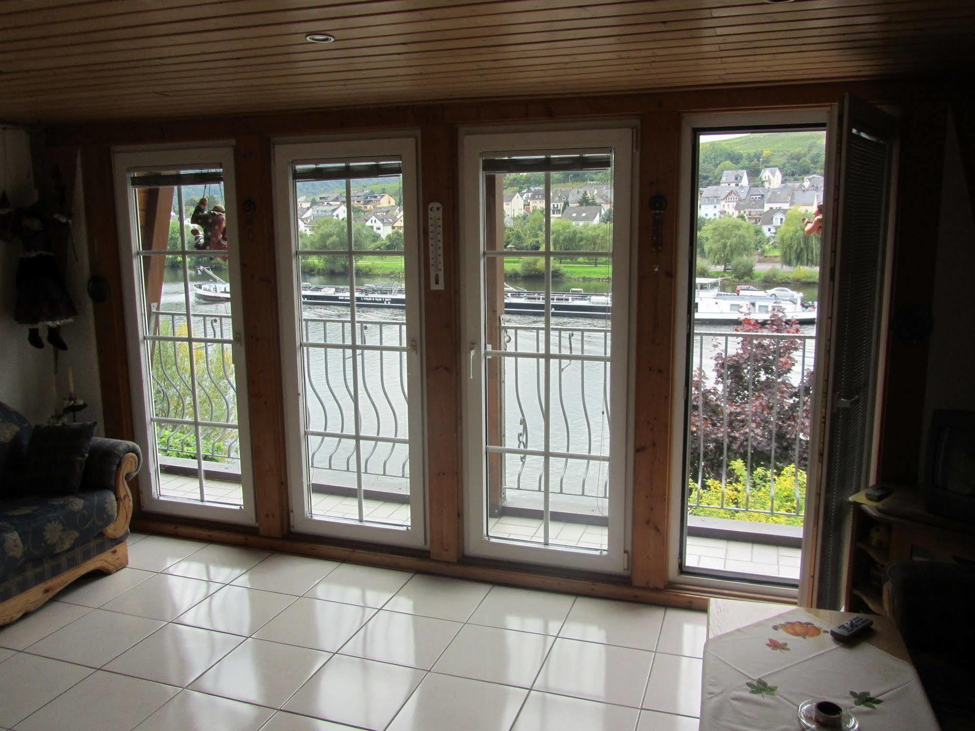 Mosel Panorama Apartman Zell an der Mosel Kültér fotó